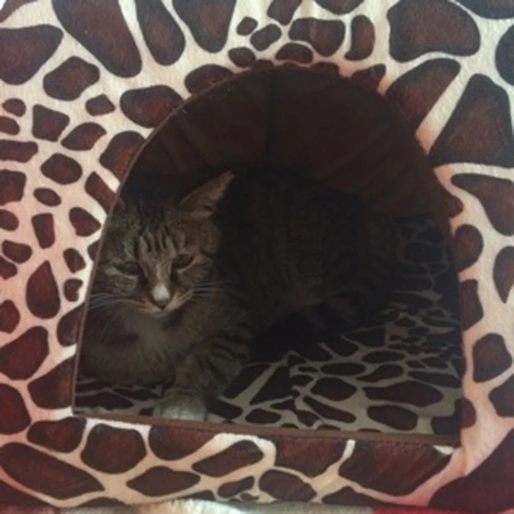 Cute Strawberry Pet House